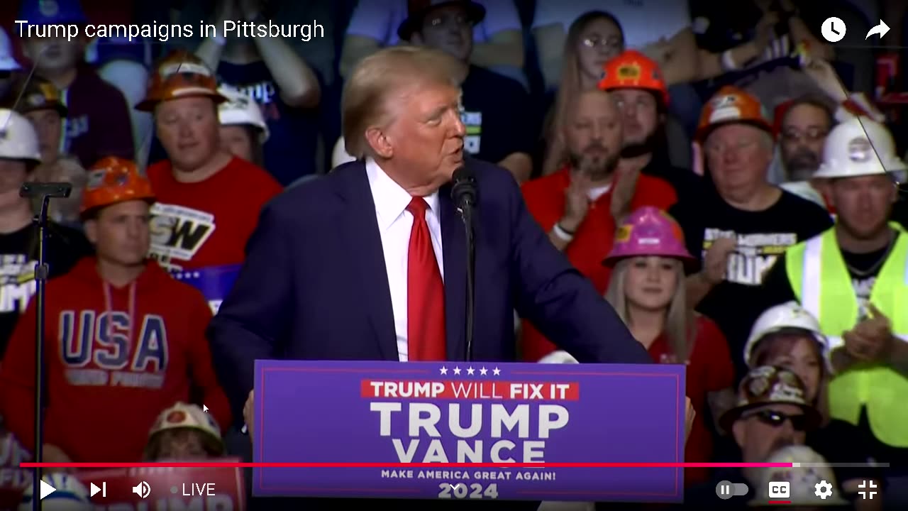 🚨 "Trump Pittsburgh Rally: Trump Reacts to Breaking News of Joe Rogan’s Endorsement Mid-Speech! 🎤💥