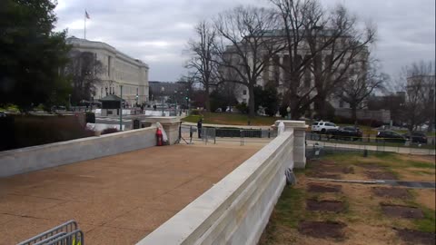 Camera0915USCG00UpperTerraceSE_2021-01-06_Starting_at_13h20min01s920ms.mp4