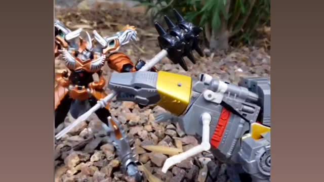 Grimlock V Grimlock