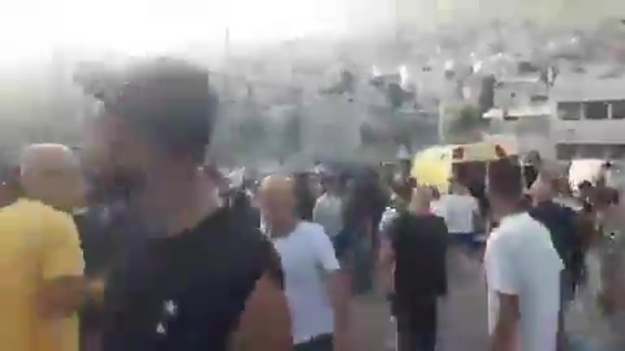 "Horrifying: Parents Search for Children After Deadly Hezbollah Rocket Attack in Majdal Shams"