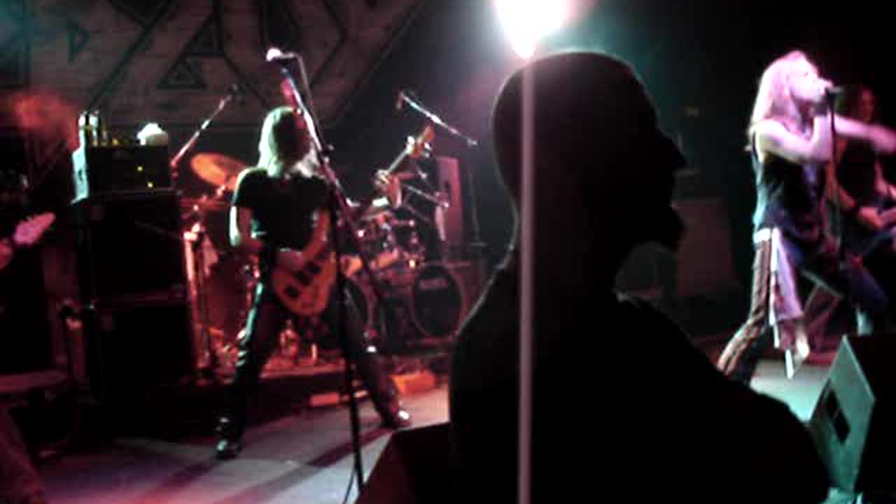 2004-10-23 Edguy - Overture, Under the Moon [Fix Factory of Sound]