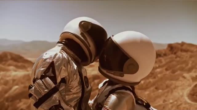 s TV TikTok Humans on Mars surface Люди на Марсе_1080pFHR