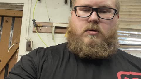 Paused deadlift