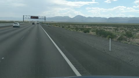 Two minutes of Truckin. Jean NV