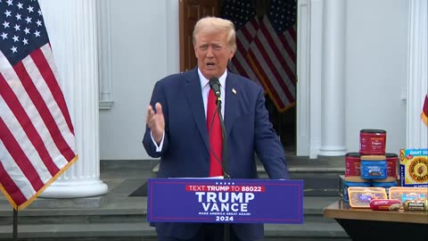 Trump holds press conference in Bedminster, NJ