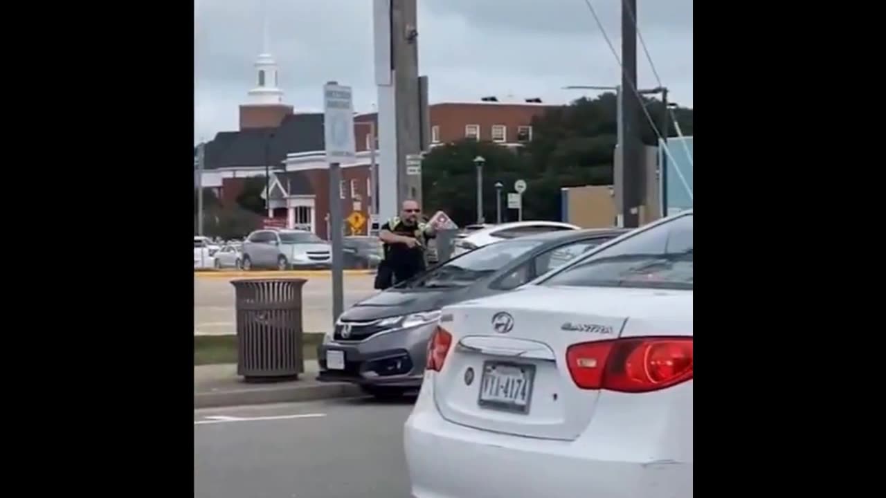 Virginia road rager draws gun at another driver