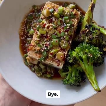 Warm Tofu with Spicy Garlic Sauce - RECIPE IN THE DESCRIPTION