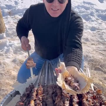 Barbeque cooking idea on glashier field