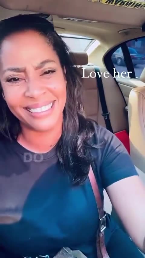 Another Email to Donate to KamalaHQ #Bidenomics 🤣😂😂😂