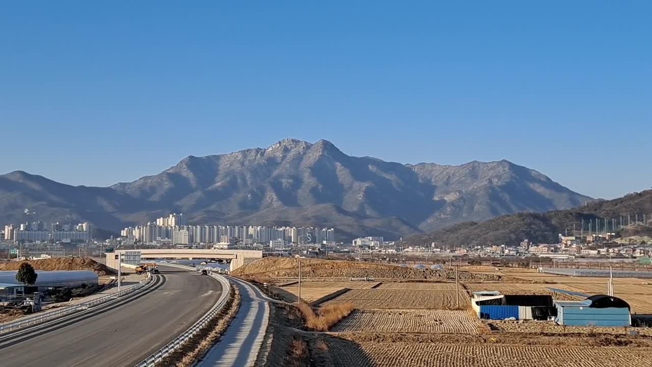 구미의 금오산 전망