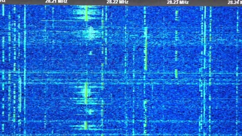 122.750 MHz AM Air To Air Comms Interplane Pilot To Pilot VHF Radio Chatter 13 August 2023 - Part 1