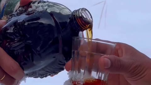 Rum with ice