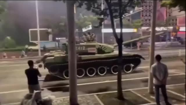 China has deployed tanks to protect the banks