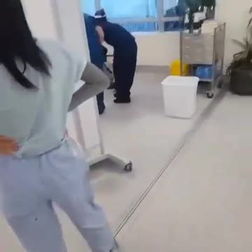 Australia vaccine stadium for children monitored by the police.