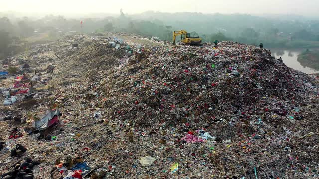 life at the landfill