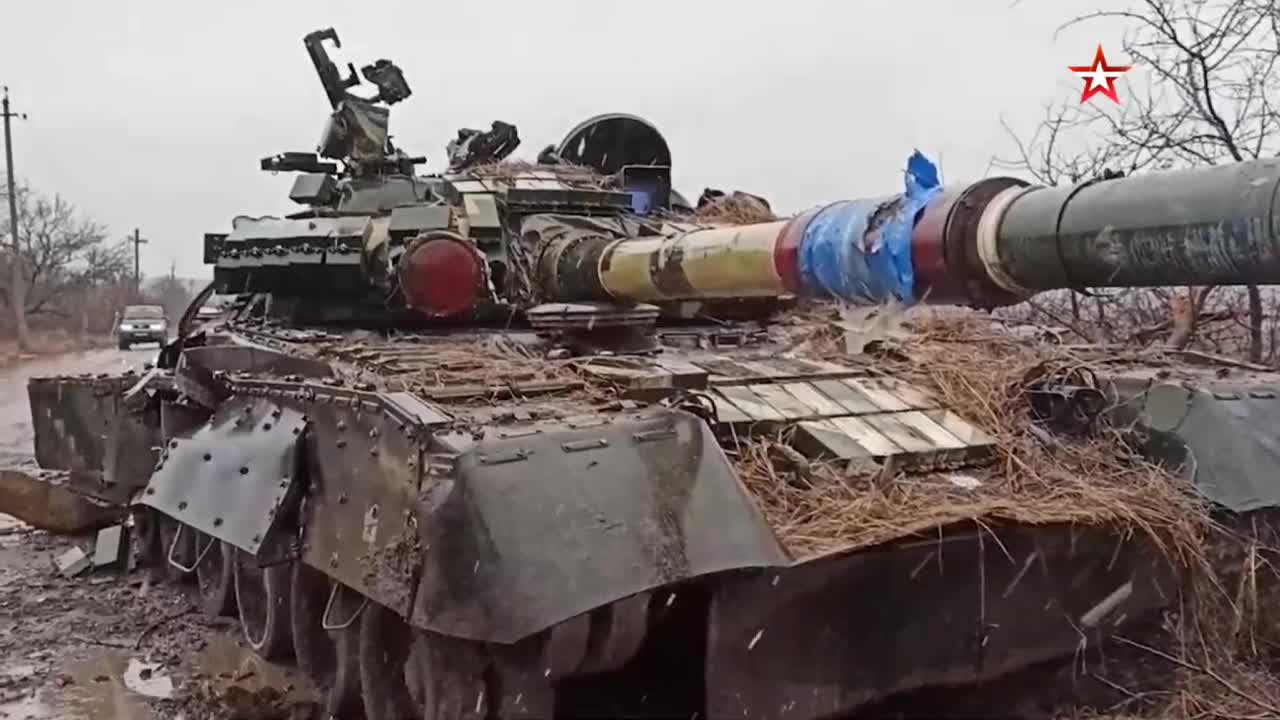 Broken positions of the Armed Forces of Ukraine near Mariupol.
