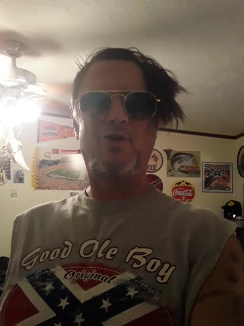 Look at my hair & tell me a REBEL cares!