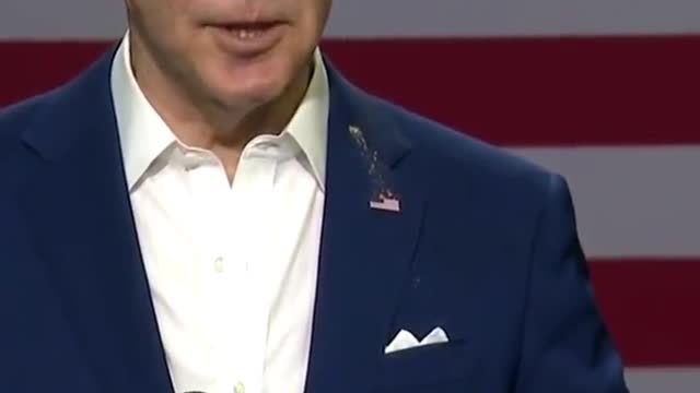 NEW ANGLE: Bird Poops on Biden in HD