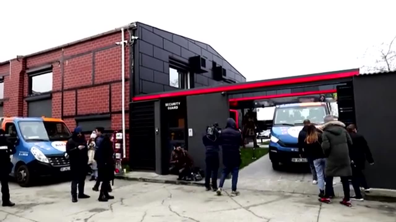 Romanian Officials Seize Cars Connected to Andrew Tate