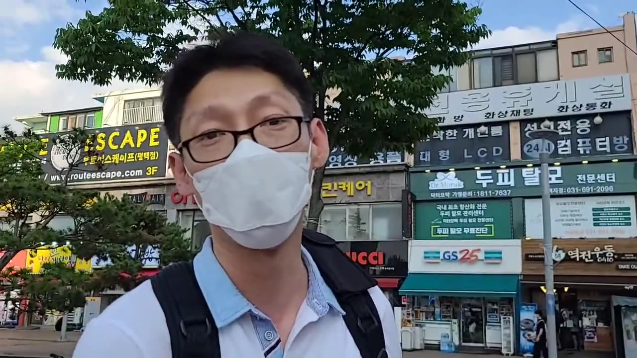 20200707_V3_S01(OW4Gp8tR-AU)평택역에서 젊은이들의 현 상태를 미국에서 살다 온 청년에게 들어보다. 스스로 망가져 느낄때까지