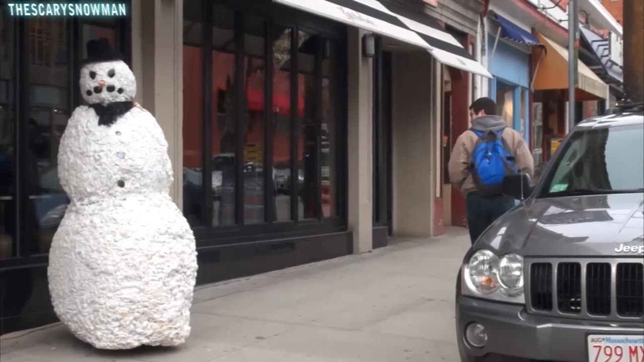 Funny Scary Snowman Hidden Camera Prank Top 50