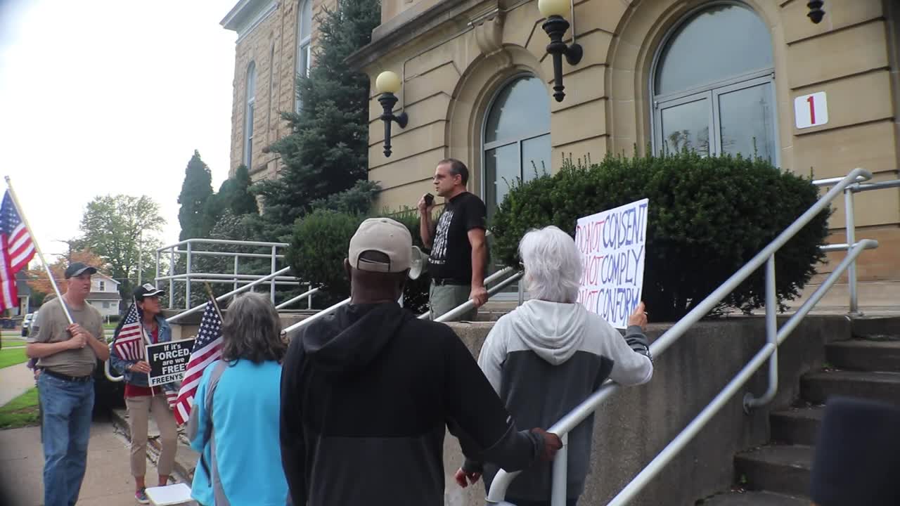 David Mongiello Grand Jury Rally at Niagara County Court House
