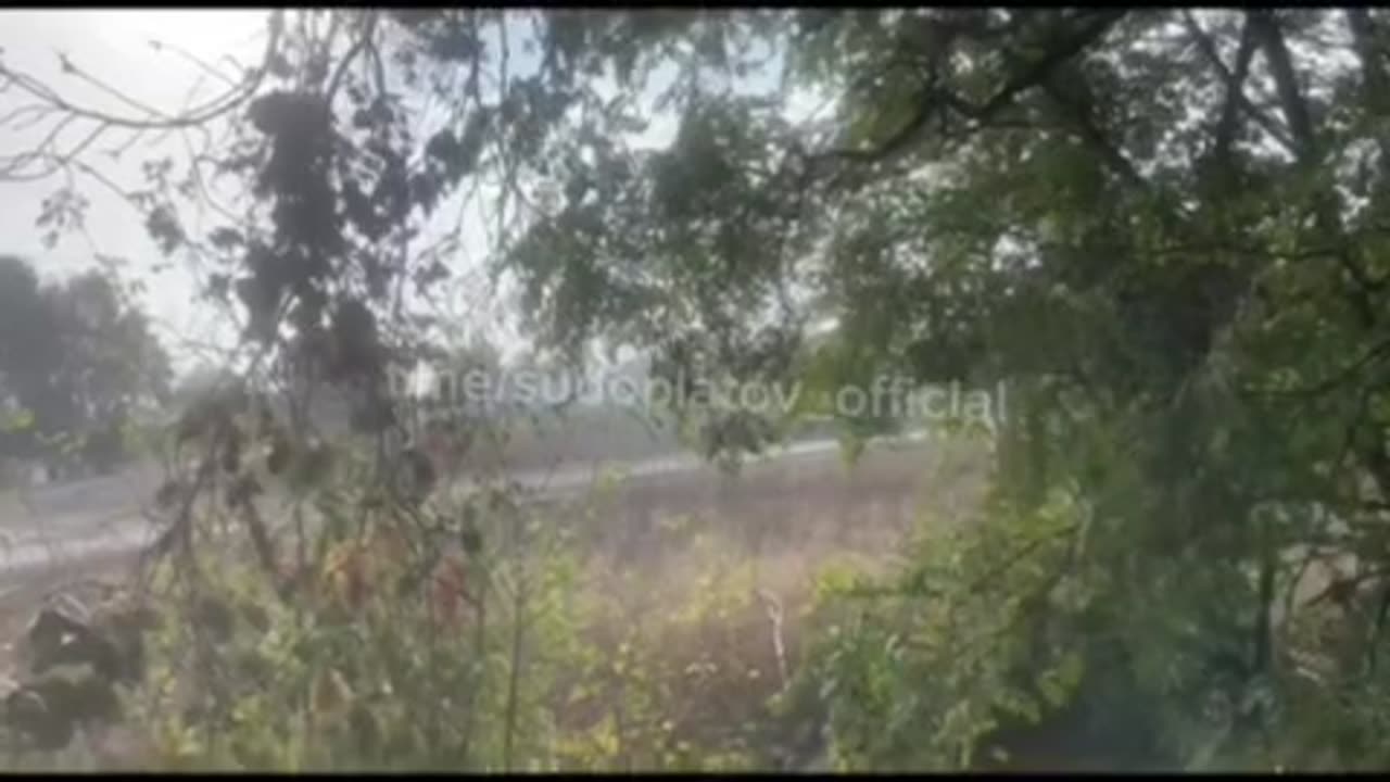 Footage of Russian forces breaking through the Ukrainian Forces defenses in Snagost, Kursk region