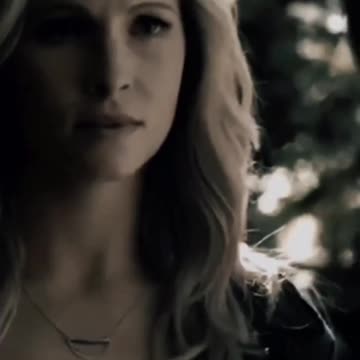 Stefan and Carolina Vs Carolina and Klaus (the vampires diaries)