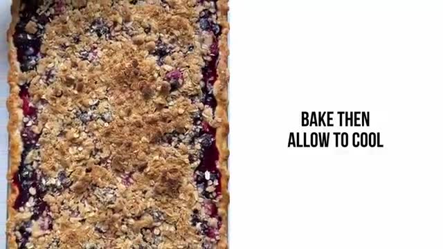 Mixed Berry Crumble Slab Pie