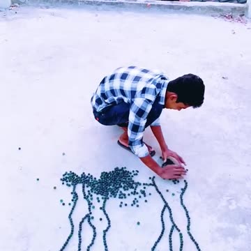 SMALL BOY ART,INTELIGENT,VIRAL,