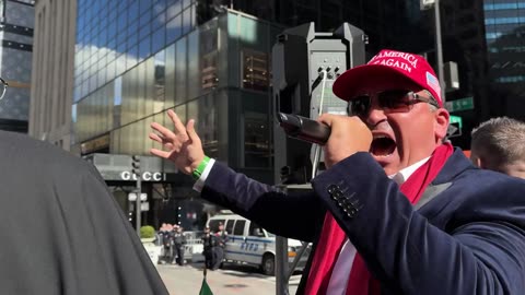 NYC is “Donald J. Trump’s Town" 🗽 Columbus Day Parade #MAGA 🗽