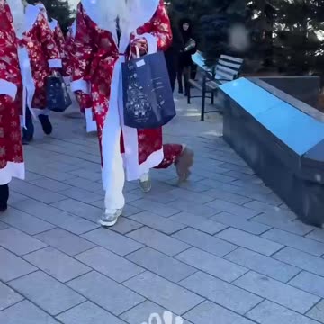 Santa’s army out in force 😊