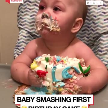 Baby's first smash cake