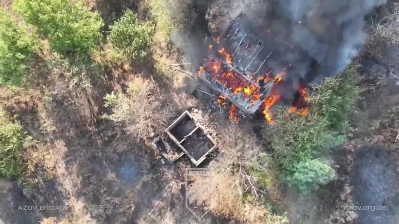 Incredible Footage from the Ongoing Battle for New York, Ukraine