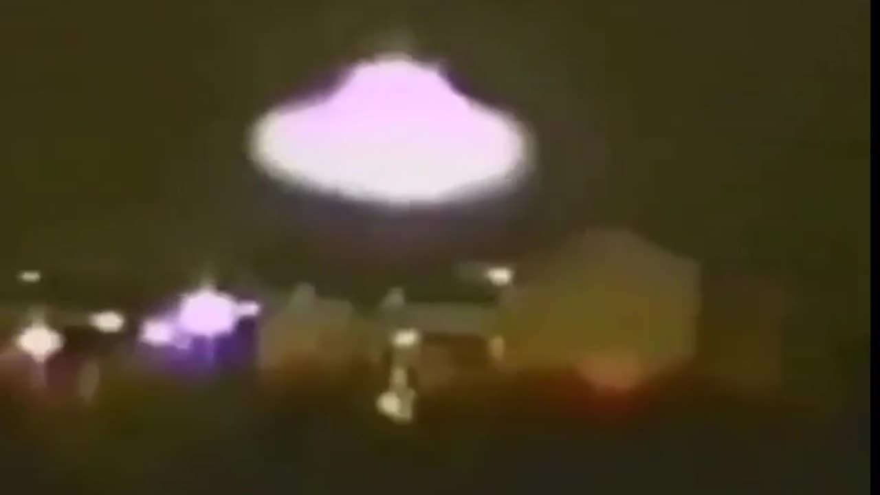 Unbelievable UFO Footage- Miami, Florida - October 20, 1995