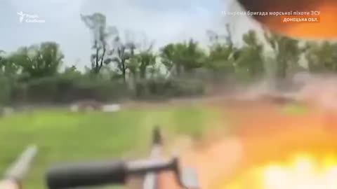 Ukraine counteroffensive Tank battle : Intense moment of Ukrainian tank taking a direct RPG hit