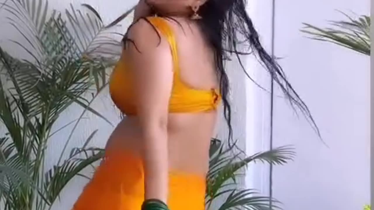 Indian Sexy Girl In Yellow - VGXStudio