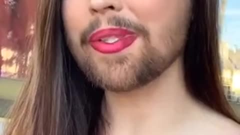 Bearded Woman gives pronoun lesson 😂😂😂
