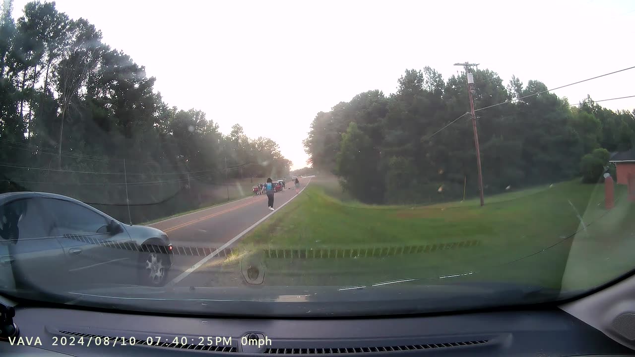 Dashcam Footage of Rollover Accident In Kosciusko