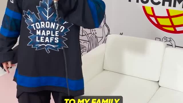@Justin Bieber knows what’s up 😌 (via @MuchMusic) #hockey #mapleleafs