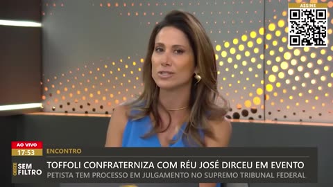 Dias Toffoli confraterniza com o réu José Dirceu em evento