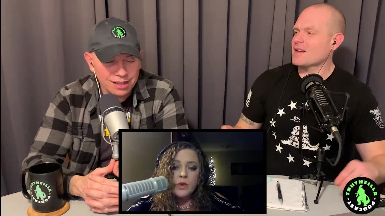 Deplorable Nation - Red-Pilling the Masses with Deplorable Janet