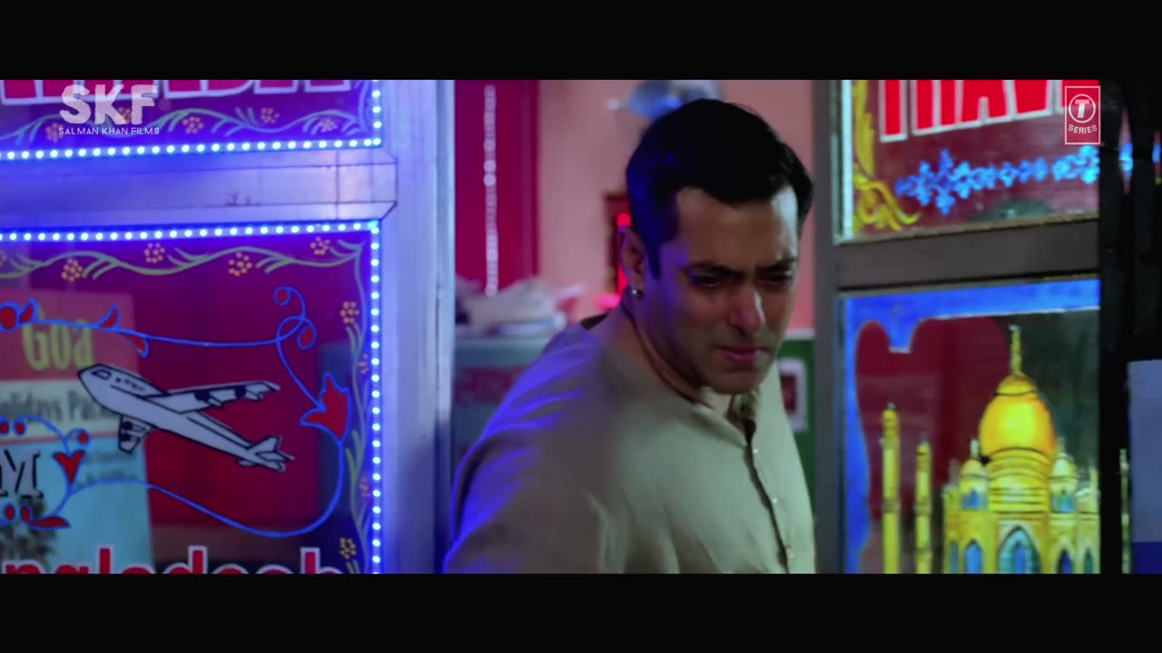 'Tu Jo Mila' VIDEO Song - K.K. Pritam - Salman Khan, Nawazuddin, Harshaali - Bajrangi Bhaijaan