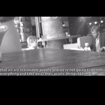 Navalnij társa,barátja,egyeztet egy feltehetőleg ügynökkel