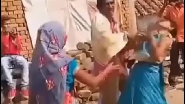 जब डांस करते करते आगई माता फिर जो हुआ
