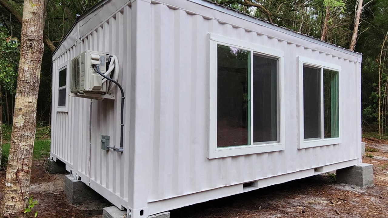 One Level Mini Living