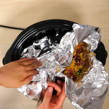 Slow cooker cheese bacon and potatoes