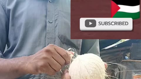 Coconut cutting skills