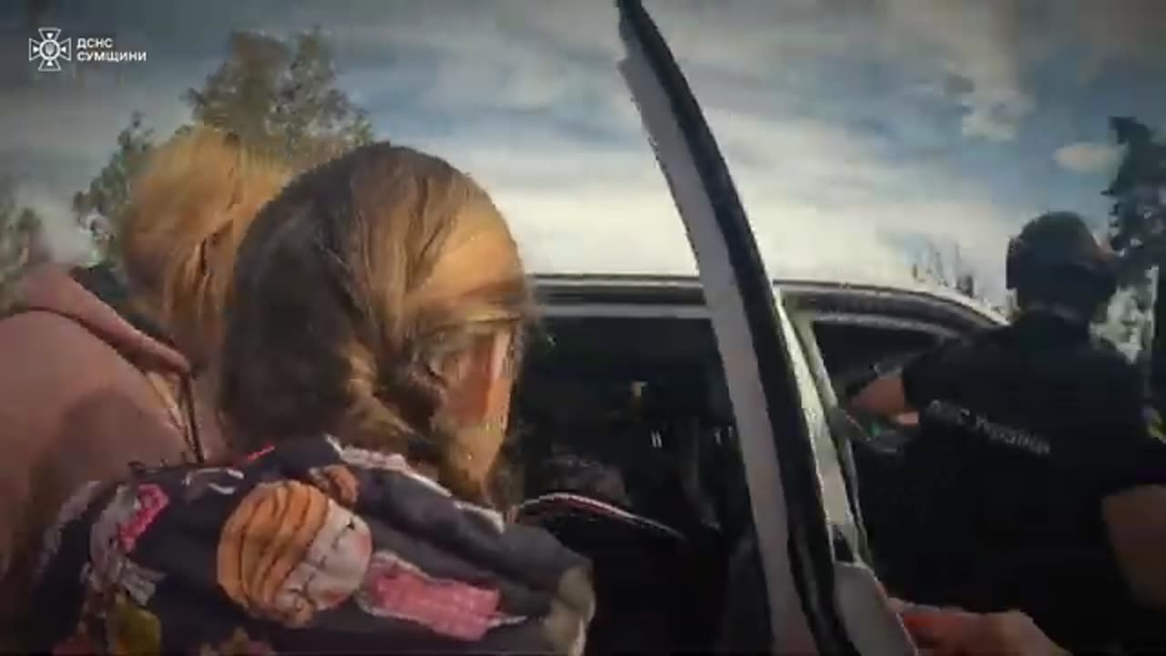 Rescuers continue to evacuate the civilian population of Sumy Oblast