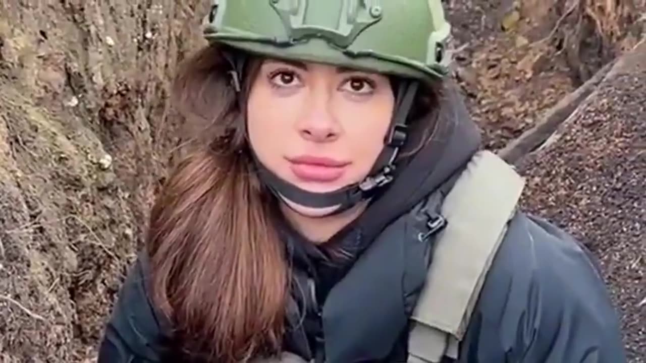 Ukraine War: 'Funny Ukrainian Bimbo Reporter Visits Bakhmut, She's Really Not Built For This' - 2023